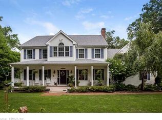 14 Egypt Ln, Clinton, CT 06413