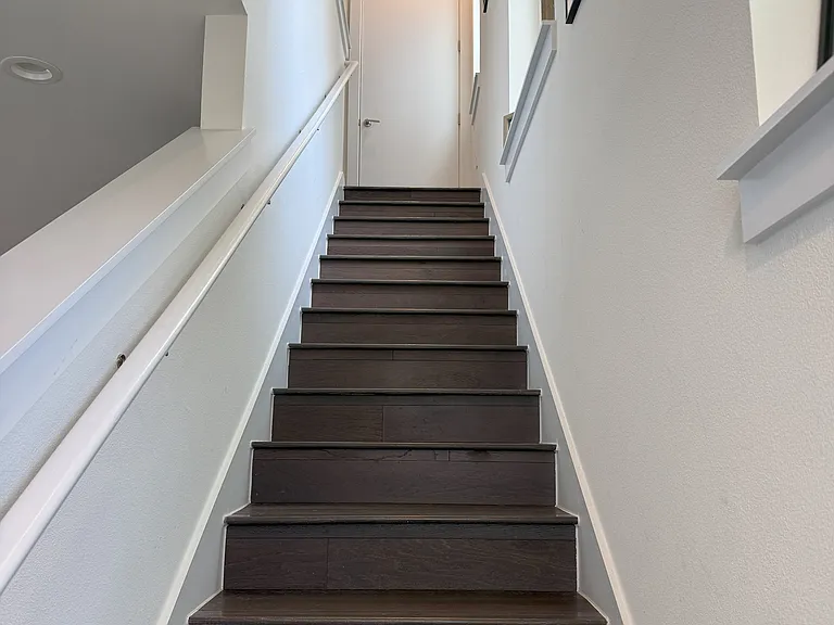 1917 E M Franklin Ave — Photo 18