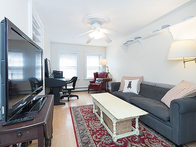 1st image of 6 Cawfield St #4F