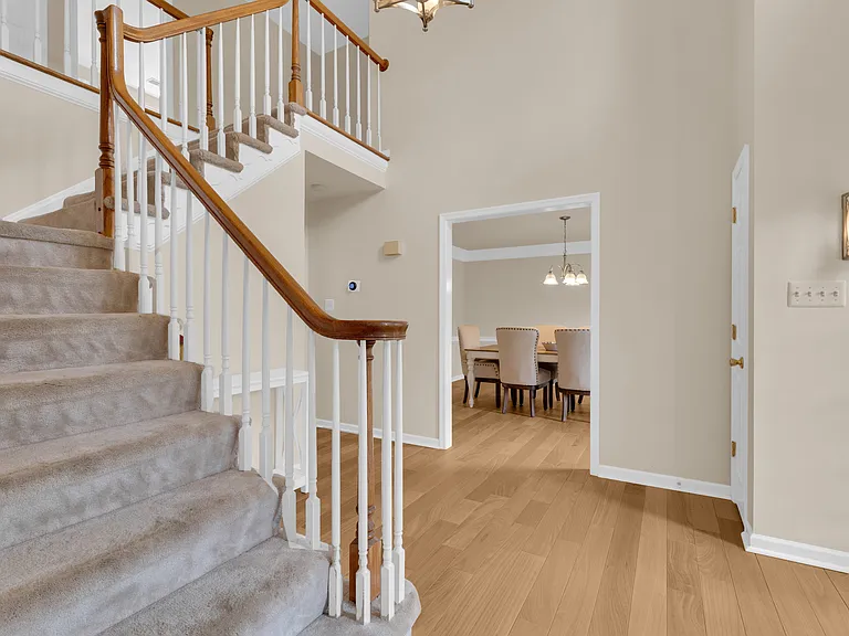 7707 Lake Glen Dr — Photo 6
