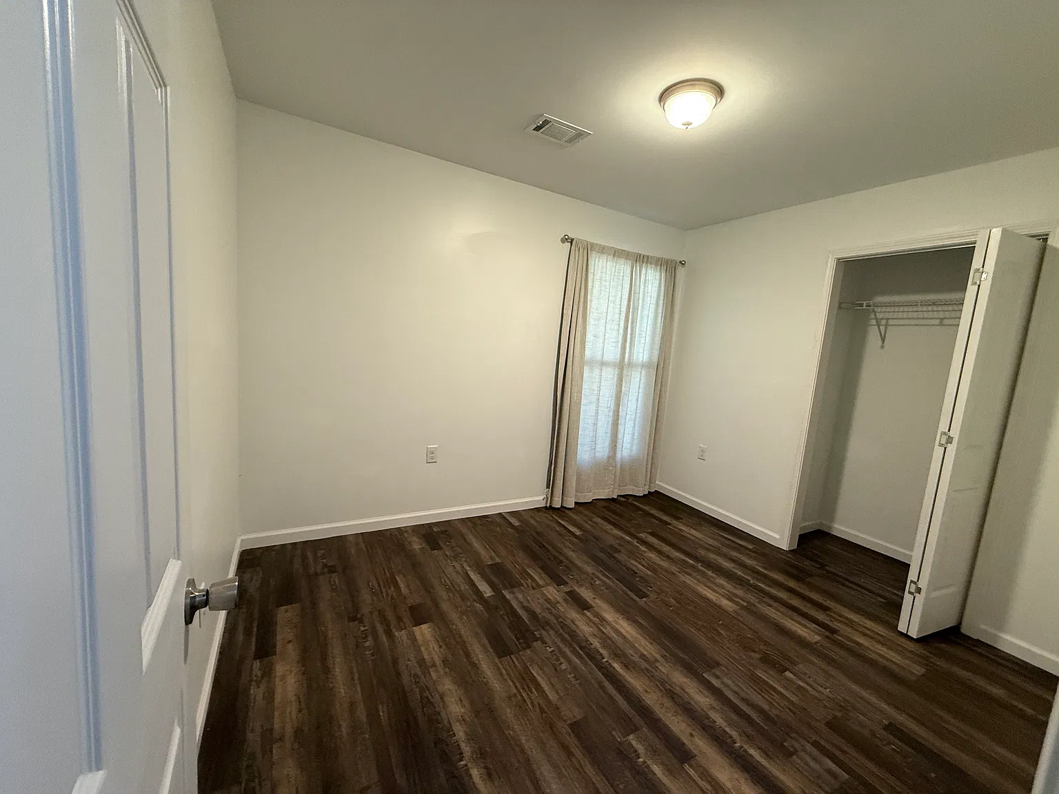 4 bed, 1425 sqft, $3,000 — Photo 3