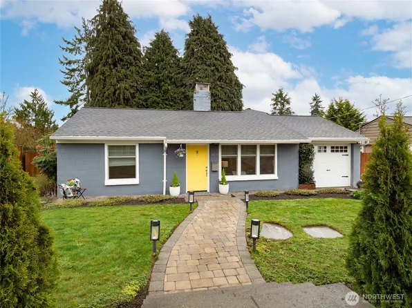 9808 Linden Avenue N, Seattle, WA 98103
