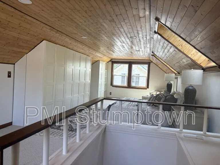 7407 SE 30th Ave — Photo 14