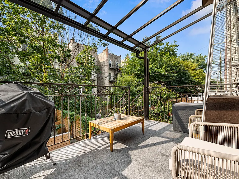 456 Bainbridge St #2 — Photo 40