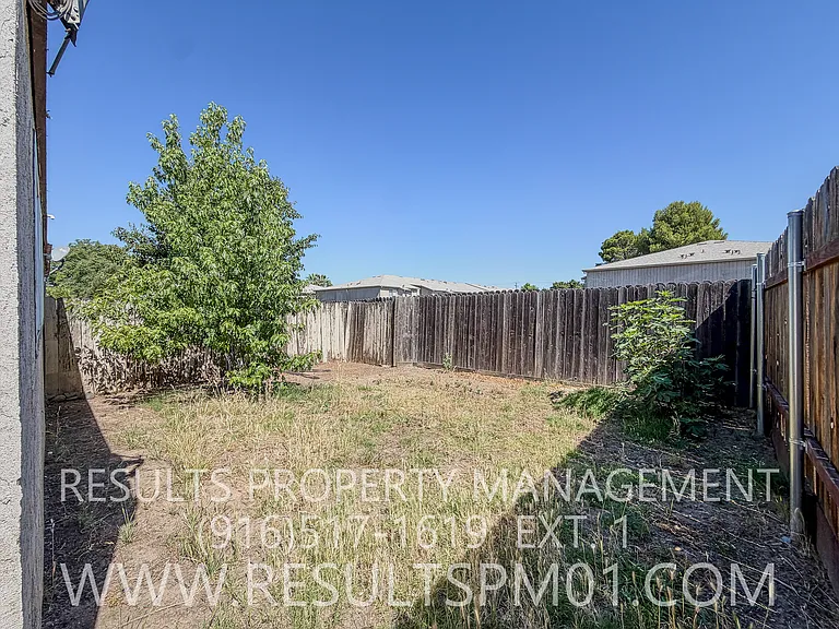 5123 Shell St — Photo 2