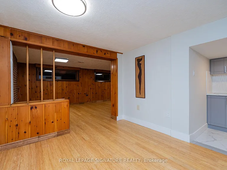 263 Hounslow Ave #BASEMENT — Photo 24