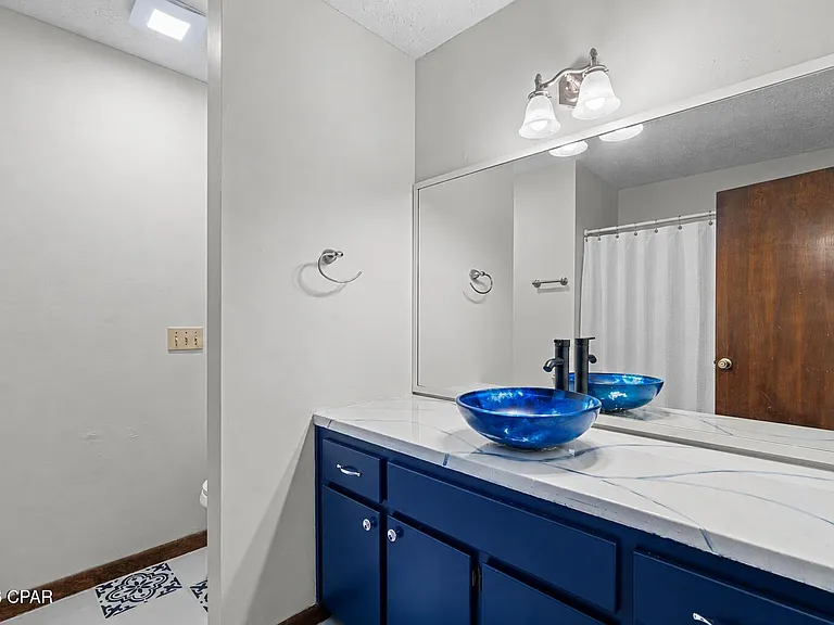 2194 Briawood Cir #1 — Photo 46