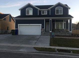 911 Sundown Ln, Tooele, UT 84074