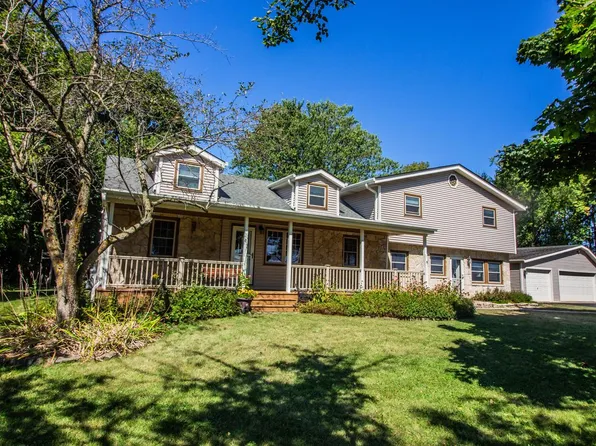 11322 Western AVENUE, Cedarburg, WI 53012