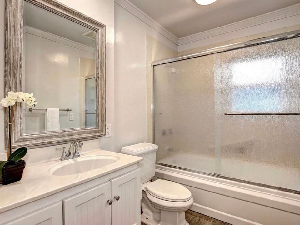 2nd image of 4700 8th Ave #2