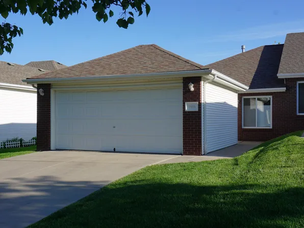 2405 Dodge St, Lincoln, NE 68521