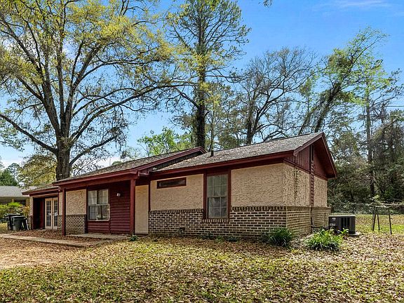 4th image of 2601 Vassar Rd