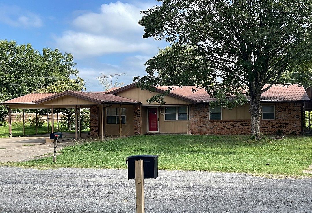 1101 W Elm St, Stilwell, OK 74960 Zillow