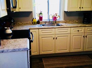 8 Lakeside Blvd, North Reading, MA 01864