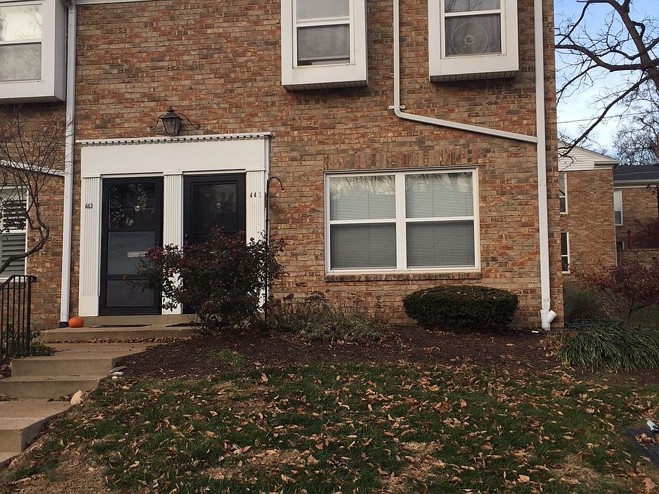 1st image of 441 Colony Woods Dr