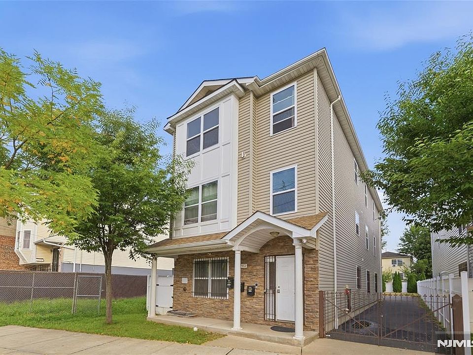 1st image of 574 S 11th Street
