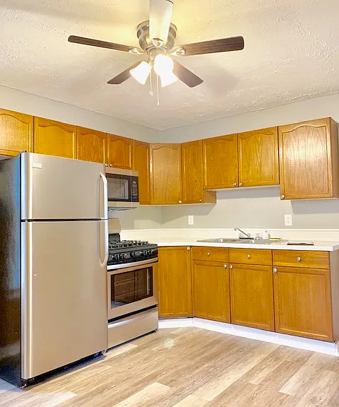 114 Huetter Ave #1 — Photo 12