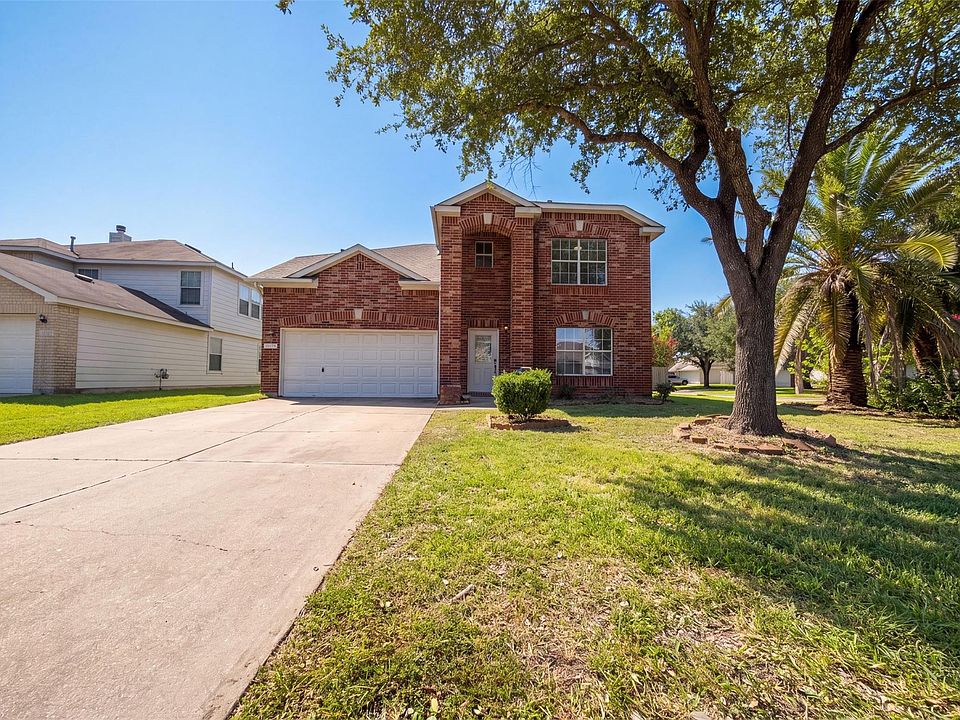 1st image of 16519 Eaglewood Shadows Dr
