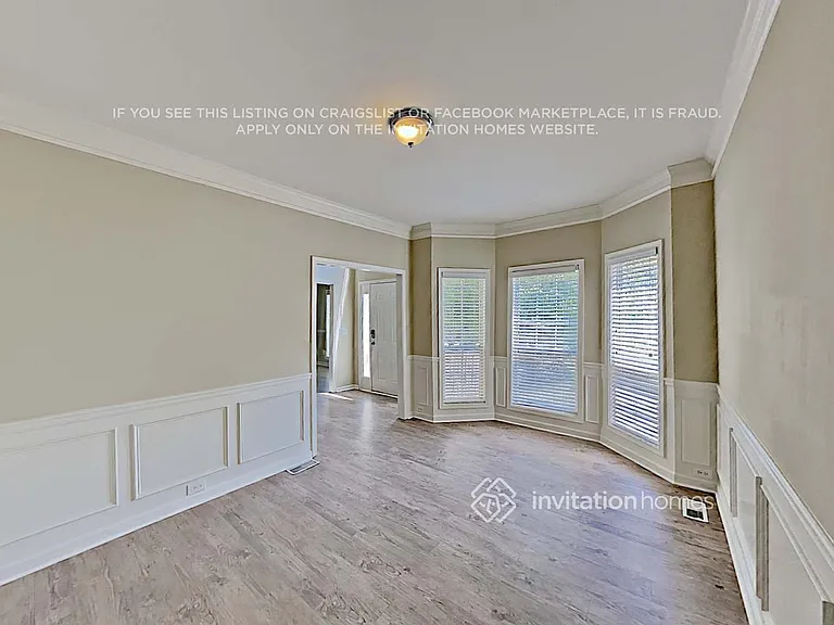 4913 Lightwood Ct NW — Photo 5