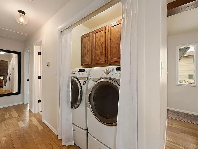 909 Willshire Dr — Photo 28