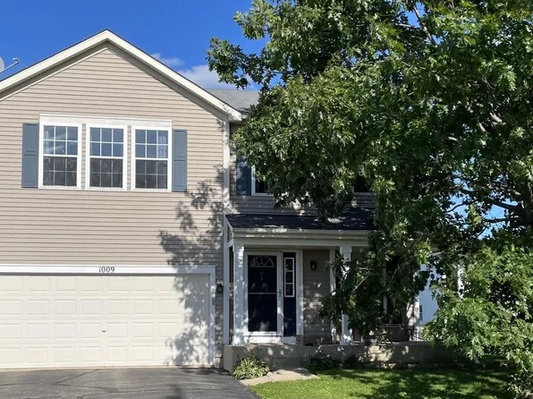 1009 Voss ROAD, Elkhorn, WI 53121