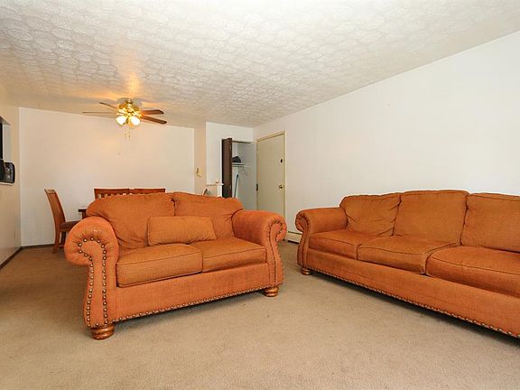 3rd image of 2358 Harrison Ave Unit 25