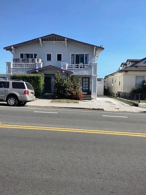 1st image of 1088 E Santa Clara St