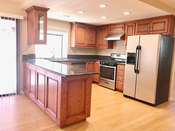 3rd image of 22908 Colombard Ln Unit 1