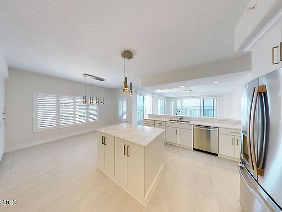2nd image of 1465 S Harbor City Blvd #801