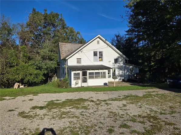 823 Marietta Hill Rd NW, McConnelsville, OH 43756