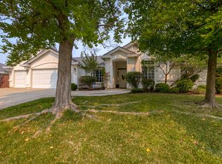 1407 Colleen Ct, Redding, CA 96003