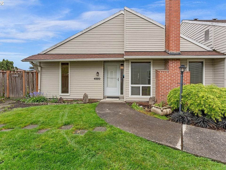 1st image of 4880 SW Wembley Pl
