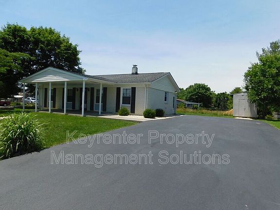 2nd image of 10 Eastgate Dr