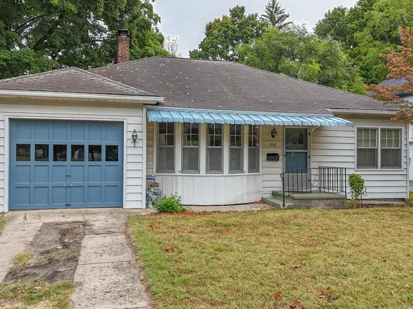 308 W Division St, Dowagiac, MI 49047