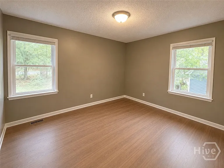 110 Flannigans Pl — Photo 5