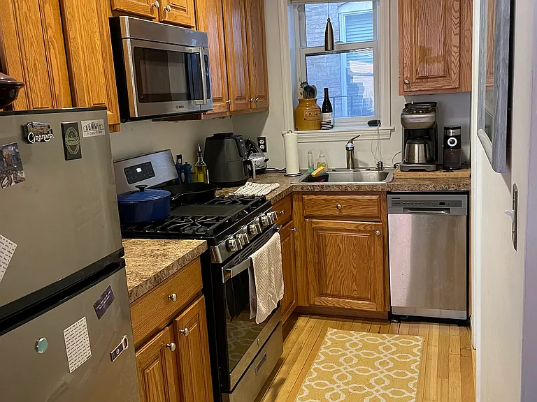 69 N Margin St — Photo 5