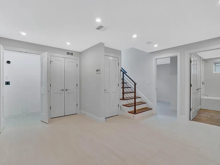 297 Concord Ave #1 — Photo 22
