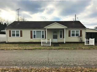 2637 Roosevelt Ave, Saint Albans, WV 25177