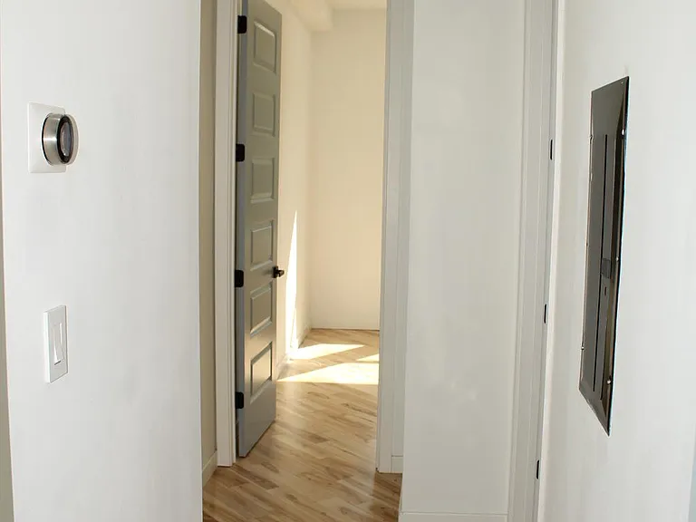 3017 Ridge Ave #C — Photo 26