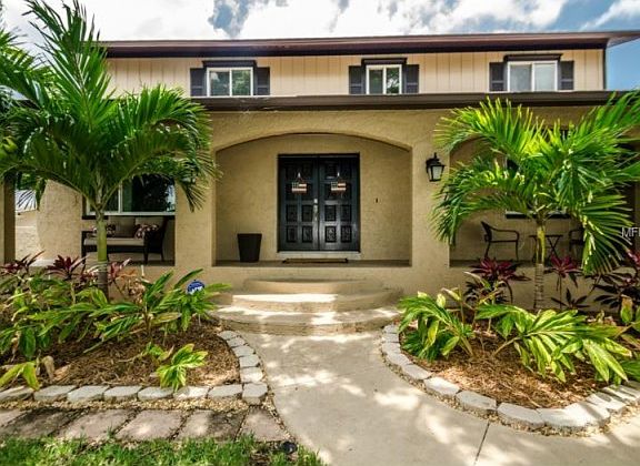 2nd image of 5444 Bayshore Dr
