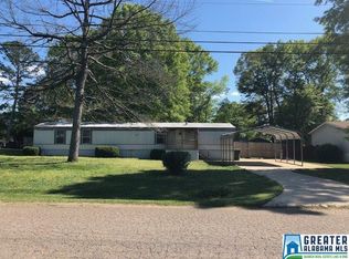 173 Ina Ln, Oxford, AL 36203