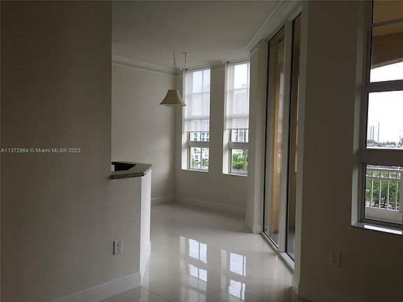 3rd image of 3001 NE 185th St APT 623