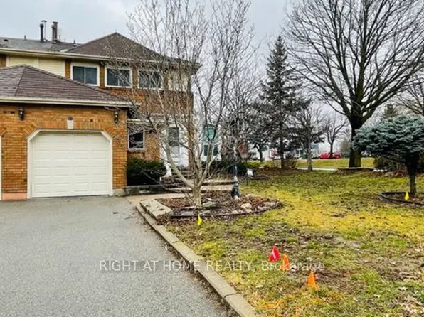 35 Davies Cres, Whitby, ON L1N 8X4
