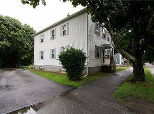 52 Richmond St #1, Bristol, RI 02809