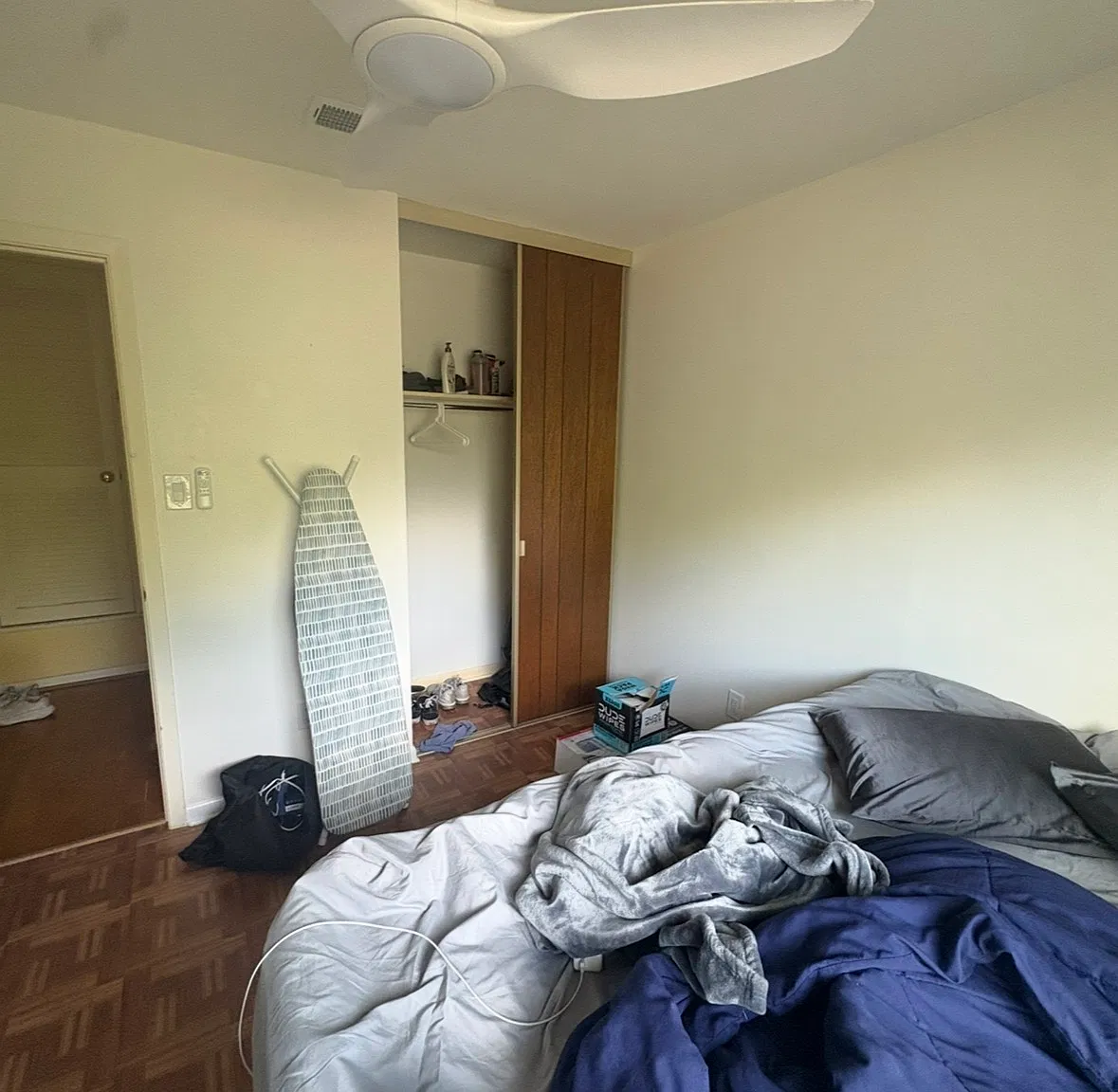 3 bed, 1100 sqft, $750 — Photo 3
