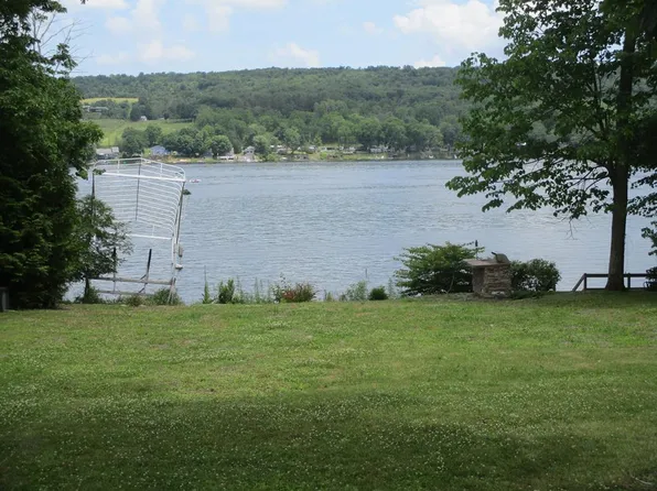 9310 Wixson Rd, Hammondsport, NY 14840