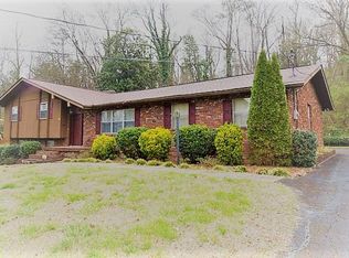10420 Pinedale Dr, Knoxville, TN 37922