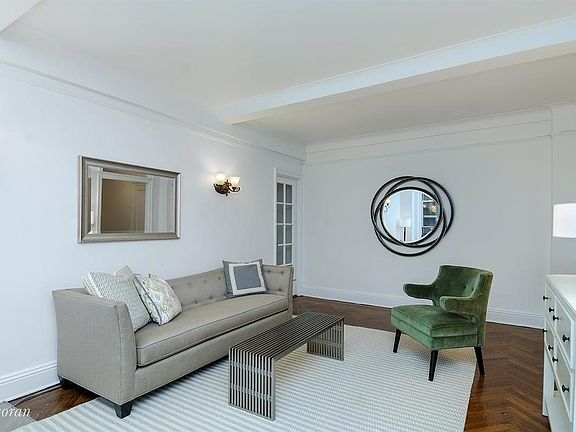 2nd image of 245 W 107th St APT 4H
