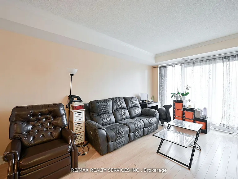 100 John St #405 — Photo 10