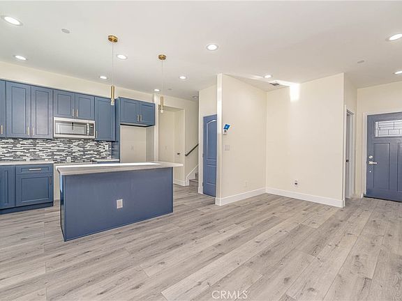 5th image of 1836 Clyde Ave #1/2